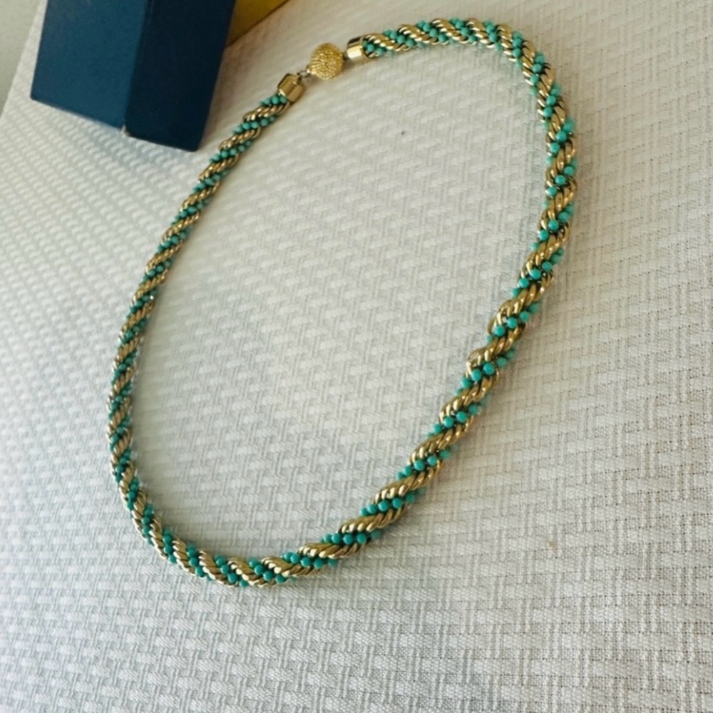 Vintage Gold Plated Turquoise Rope Twist Necklace 20” Signed Avon 1972 - Picture 11 of 11